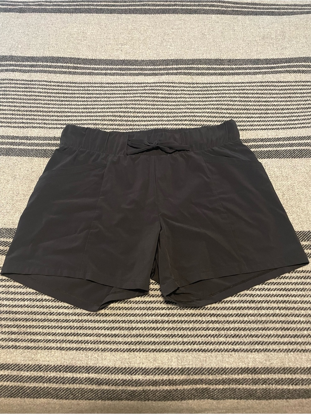 All In Motion Women’s Small Black Athletic Shorts